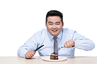 张丽大战3黑人40cm：勇者无畏，40厘米距离捍卫女性尊严之战