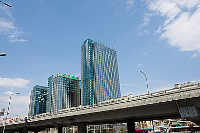女性角色去掉小内皮肤的：游戏设计新变革：女性角色“去小内”引热议，行业反思审美与性别平等