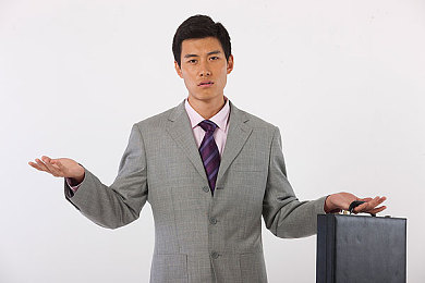 军人裸体洗澡Gay在野外：隐私边界争议：野外军人遭遇同性偷窥，社会道德与法律拷问-1