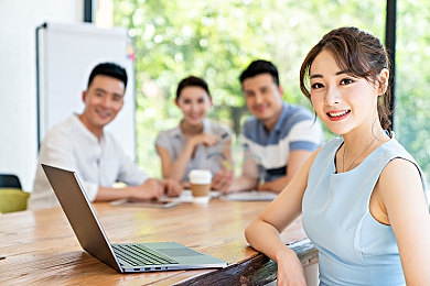 男女生一起差差差app：趣味互动挑战男女差异，＂一起差差差app＂引发热议：增进了解还是加剧矛盾？
