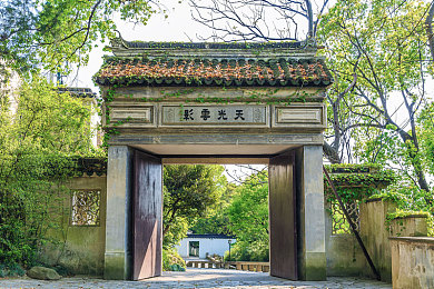 日韩无码一二三区：“净网行动显成效，违规色情链接被一网打尽，守护青少年身心健康”-3