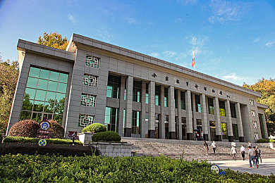 用力 别停 老师受不了：教师心声共鸣：教育困境中，呼吁减压重塑教育生态-1