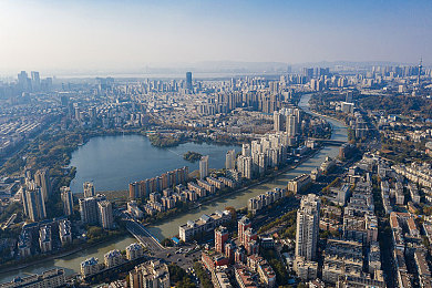 厨房偷欢少妇3：探秘隐秘厨房：惊悚偷欢之旅，解锁独特游戏快感-3