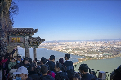 adc影院年龄认证大驾光临：人脸识别护航观影新体验，adc影院创新系统守护青少年观影安全-1