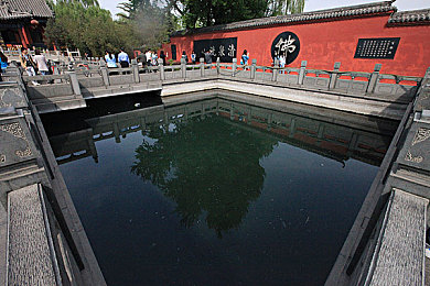 让娇妻尝试3p的刺激：婚姻探索：信任沟通，共筑幸福新篇章-2