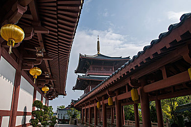 羽毛球运动员yzy叛变：羽毛球高手YZY神秘“叛变”，新阵营展现实力引发热议-2