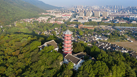 Javaparsae人妻XXX：婚姻困惑解码：勇敢人妻的内心世界探索之旅-3