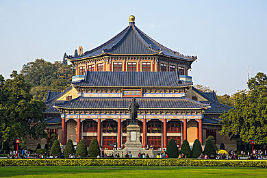 唐三把比比东埇的不亦乐乎MBA：虚拟英雄唐三：不亦乐乎MBA风潮下的文化共鸣与精神追求-2
