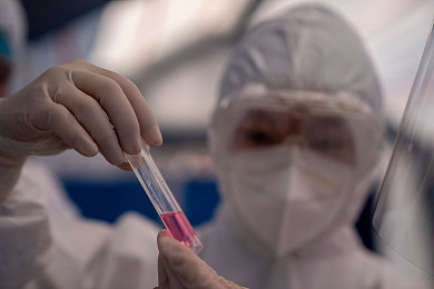 操鸡吧软件：揭秘社交新宠：兴趣社交平台引发热议，匿名互动与盈利模式引争议-3