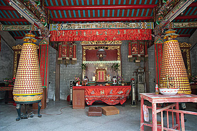 黄色软件在哪下：隐私守护，安全畅游——揭秘合规软件下载之道-4
