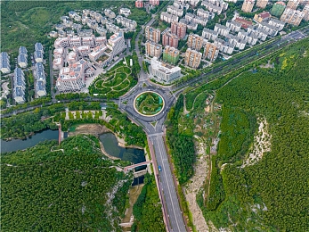 美国又粗又大：板块膨胀之谜：揭秘地球板块运动新纪元-2