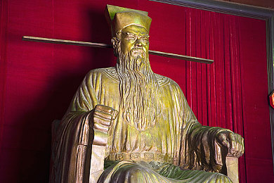 香蕉依思人：探秘游戏奇才：揭秘“香蕉依思人”的独特魅力与成功之路-2