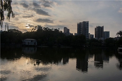 全彩ACG  无翼乌邪恶师k：奇幻画风引热议，ACG作品引发网络文化健康发展思考-2