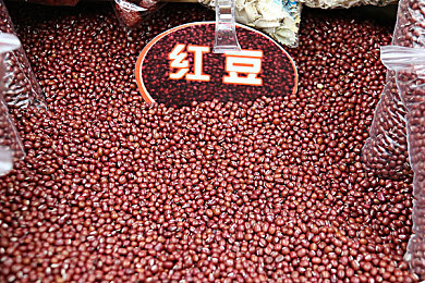 一摸二亲三脱四叉：探寻千年养生秘诀：“一摸二亲三脱四叉”揭秘生活智慧-4
