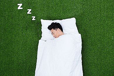 美女裸露app：视觉盛宴邂逅时尚潮流，探索艺术之美，共赏绝色风情世界-2