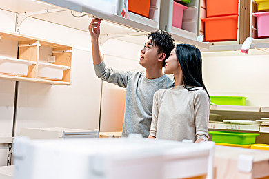 黄色软件3.0oppo：“OPPO手机惊现“黄色软件3.0”，引发社会热议，企业应对措施引关注-2