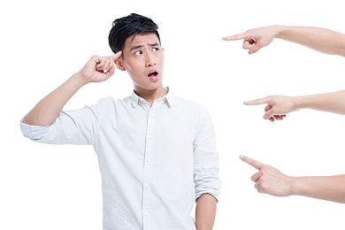 不良网站进入窗口：揭秘网络暗影：揭秘潜藏电脑背后的惊悚网站入侵真相-3