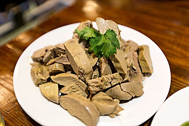 夜里十大禁用直播app软件排名：揭秘夜间直播风险：隐私泄露隐患，十大禁用软件名单曝光，保护你的网络安全！-2