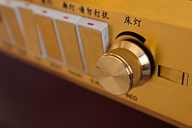 av黄色：揭开网络文化迷雾：探寻AV内容背后的多元价值与伦理反思-4