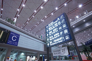 中文国产AV：穿越古今，影视盛宴：探索影视产业魅力之旅-5