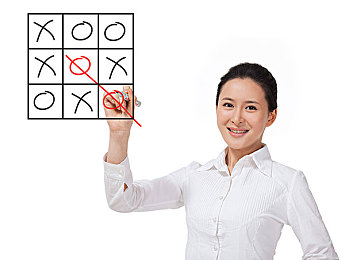 美女没有穿衣服的软件：“色情软件引发社会热议：网络监管漏洞亟待填补，网友呼吁严惩违法违规行为”-3