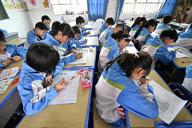 Chinese野外Gay东北男男：东北户外同性恋群体：勇敢真实，自然中绽放多彩人生-3