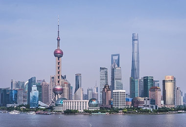 九色视频国产：国产视听盛宴，九彩之梦绽放全球-4
