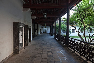 桐桐桐桐铜铜：古墓探险奇遇记：寻宝解谜，勇闯神秘世界-4