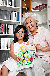 里枝平岗子子供部：“里枝社区新亮点：儿童活动中心助力孩子多元成长，家长点赞凝聚力显著提升”-3